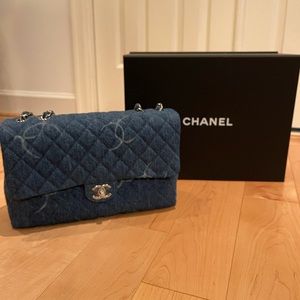NWT Large Chanel Denim flap bag Spring/Summer 2021
